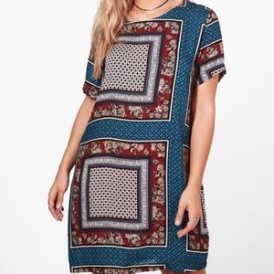Boohoo Plus Paisley Woven Shift Dress NWOT